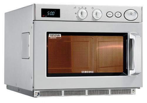 Microwave oven, 464x368x557 mm maual controls, 26 litres,