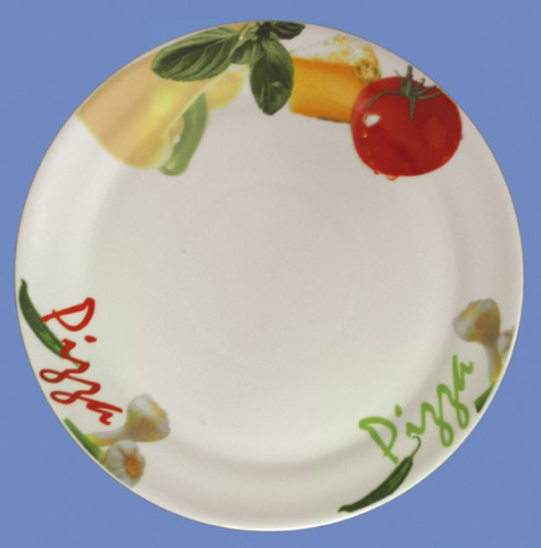 Pizza-plates, made of robust porcelain,