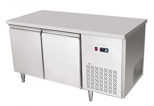 Freezer counter, 2 doors, 1390x700x850mm 2 shelves, 400 w