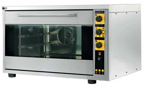 Convection oven with air circulation