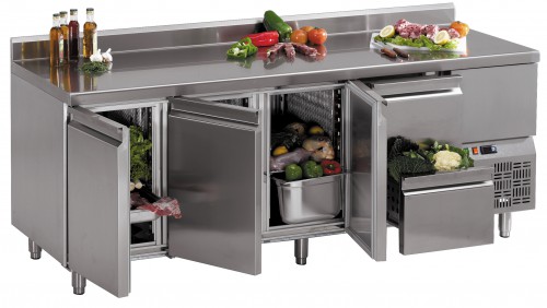 Counter with ventilated cooling and capacity of 550 litres