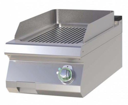 Fry top electric with 1/2 smooth, 1/2 grooved surface