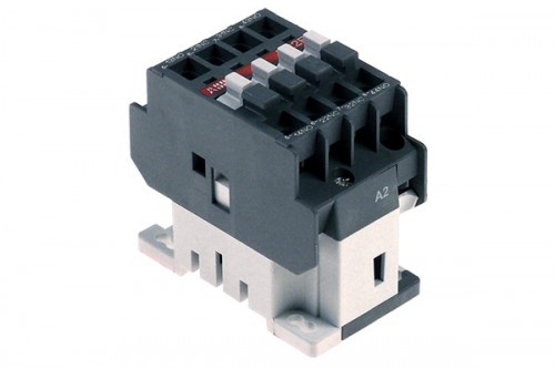 Auxiliary contactor 230 v